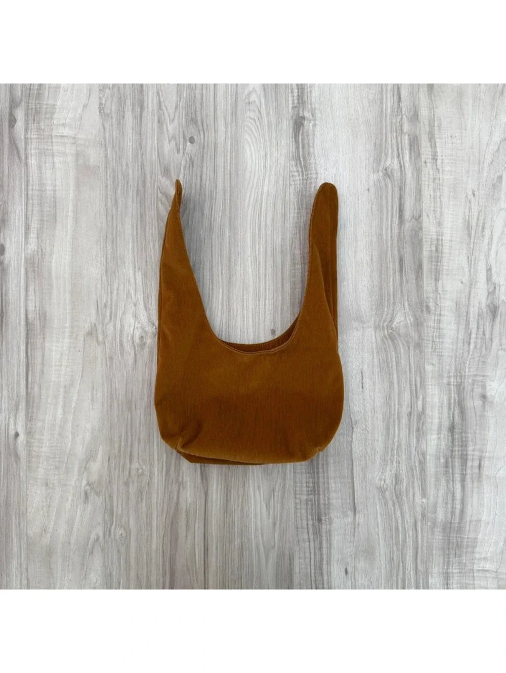 Merit Beauty The Signature Bag